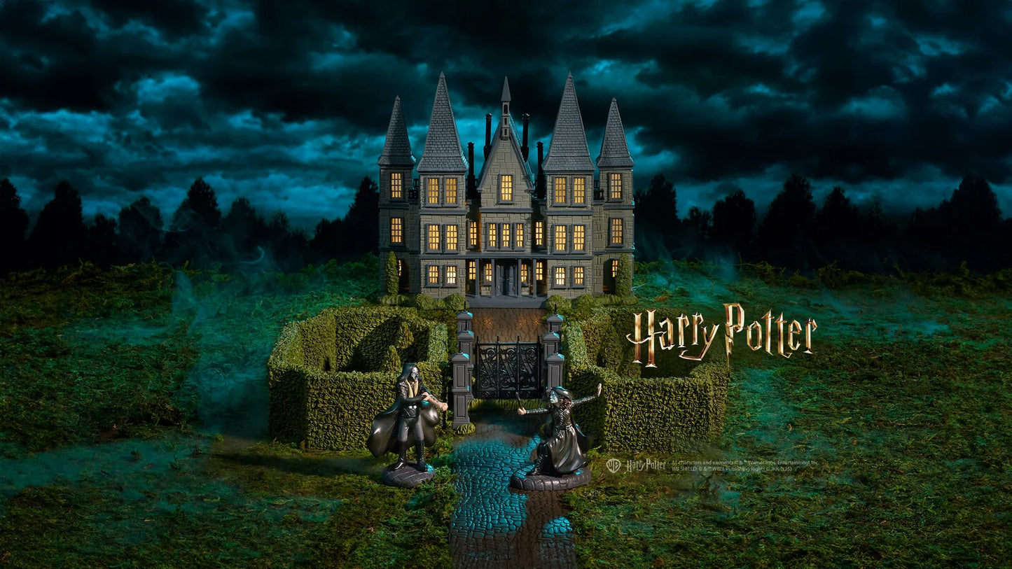 
                  
                    D-56 Collectible: Harry Potter Hedge & Gate
                  
                
