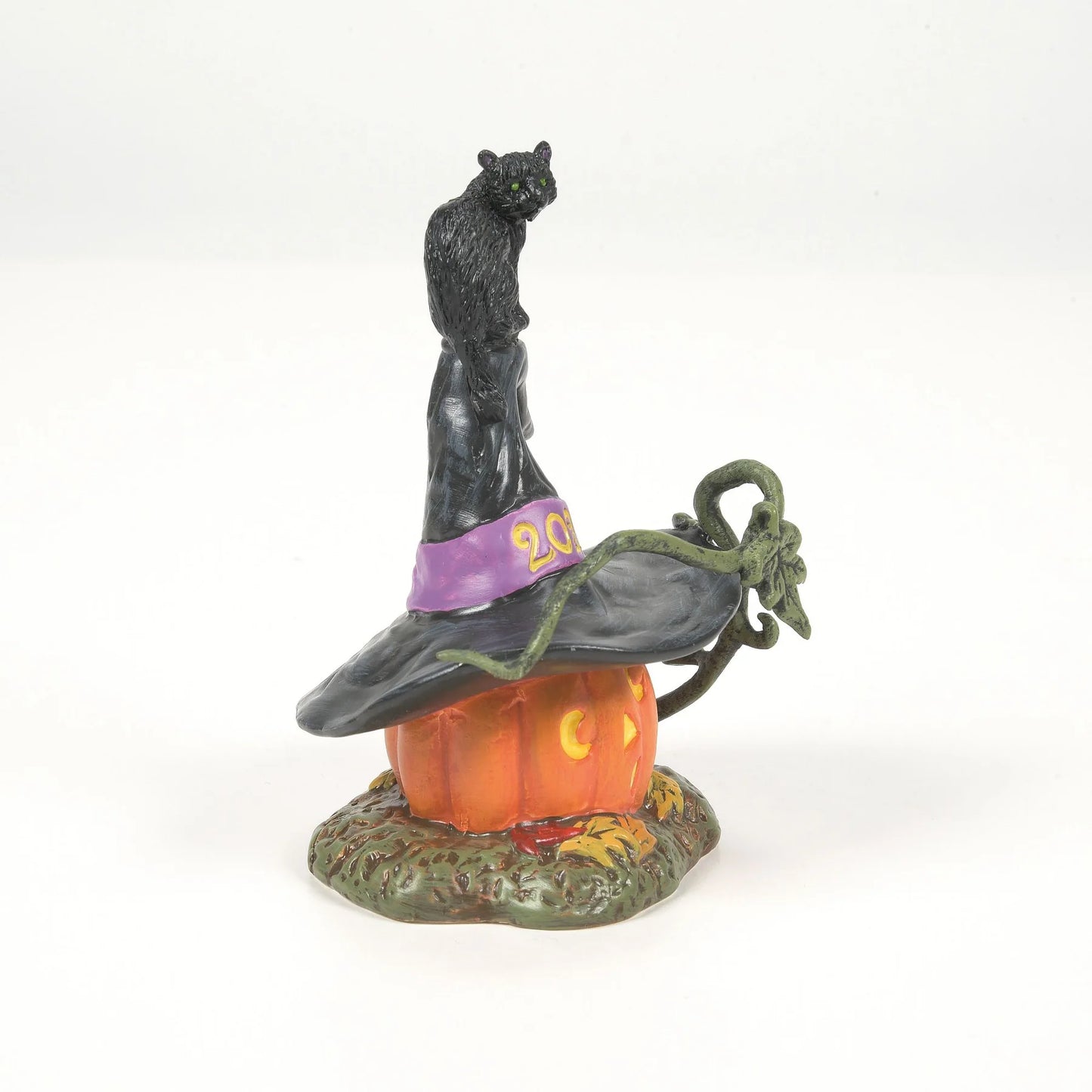 
                  
                    D-56 Halloween Collectible: 2025 Feline Noir
                  
                