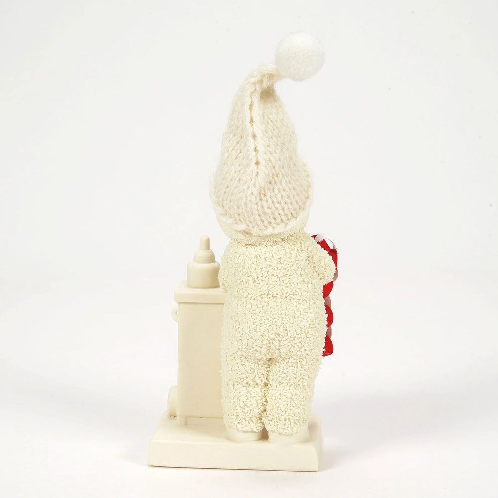 
                  
                    Snowbabies® A Paper Chain For Christmas
                  
                