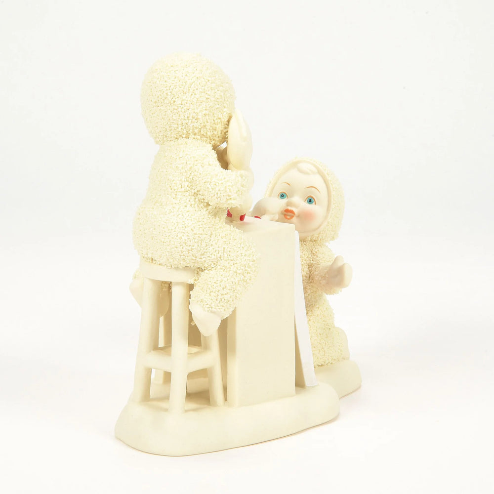 
                  
                    Snowbabies® A Portrait For Santa
                  
                