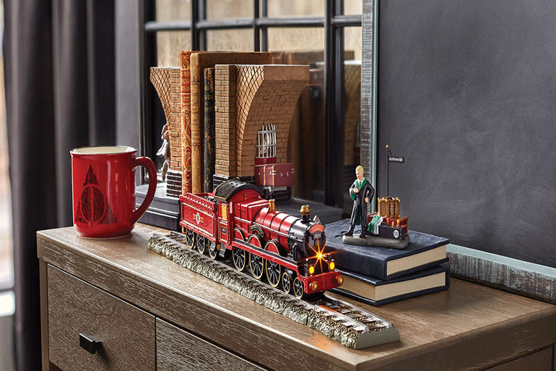 
                  
                    D-56 Collectible: Harry Potter Draco Waits at Platform 9 3/4
                  
                